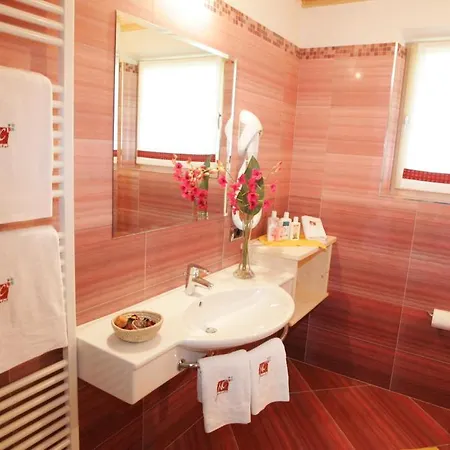 Apart Otel Nada