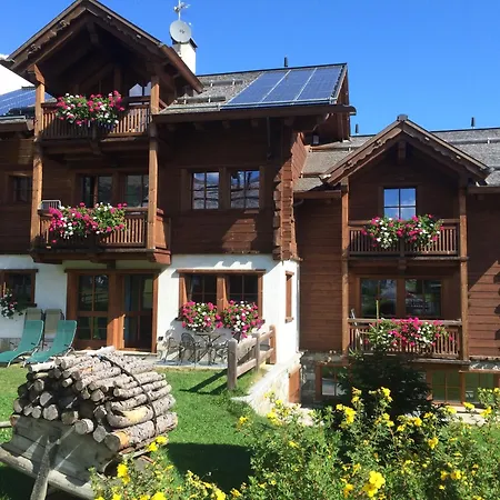 Nada Lejlighedshotel 4*